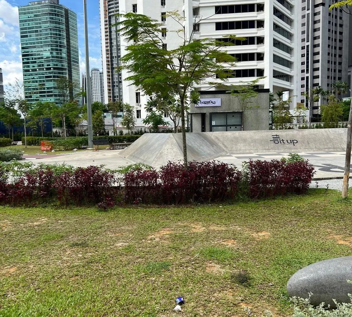 Convenient Klcc 2-Bedroom Unit Kuala Lumpur